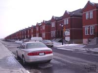 Constructio en s�rie sur la rue Anne-H�bert � Montr�al,QC